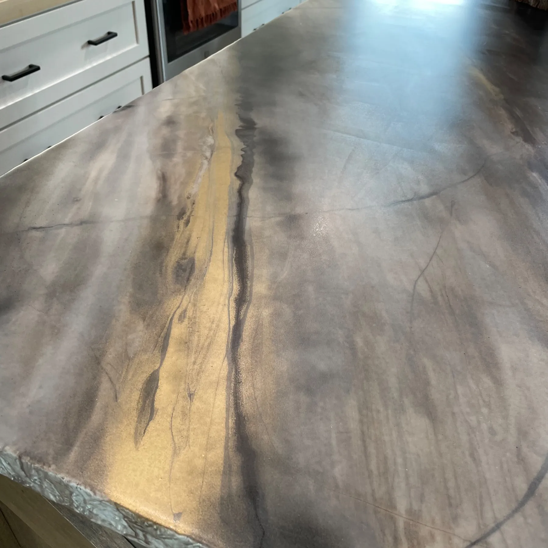 Metallic concrete countertop detail