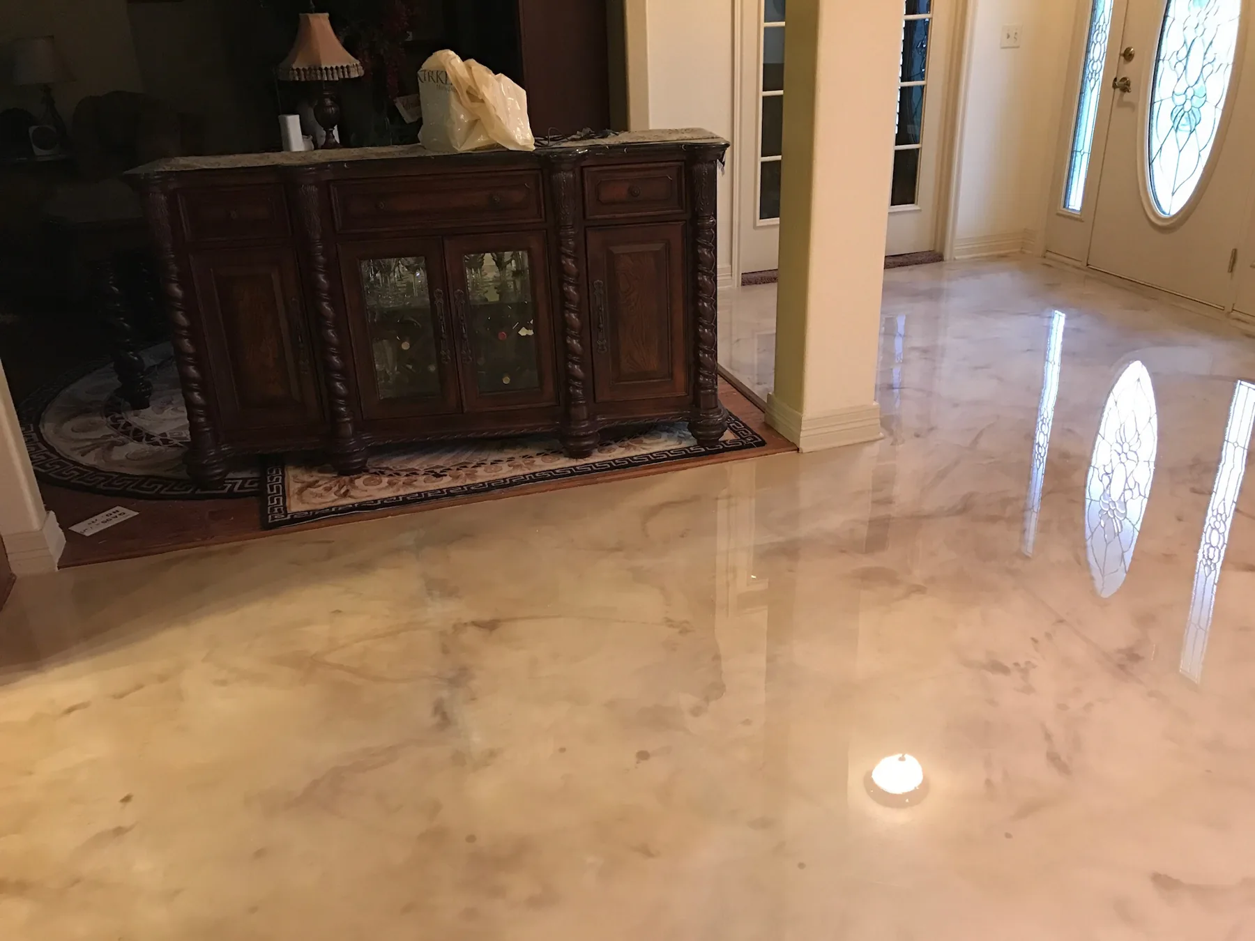 Decorative stained concrete finish